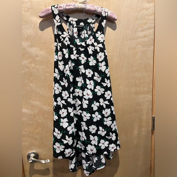 Torrid tank top, size 3 - Picture 1 of 5